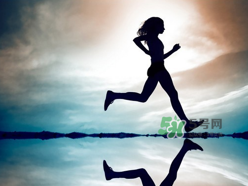 三伏天可以跑步嗎_三伏天跑步好嗎_注意事項(xiàng) 三伏天可以跑步嗎_三伏天跑步好嗎_注意事項(xiàng)