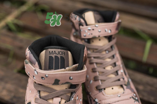 major與reebok聯(lián)名ex-o-fit hi迷彩運動鞋多少錢？
