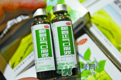 藿香正氣液可以退燒嗎？藿香正氣液可以治痱子嗎