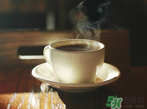 三伏天喝熱水能驅(qū)寒嗎？三伏天為什么喝熱水？