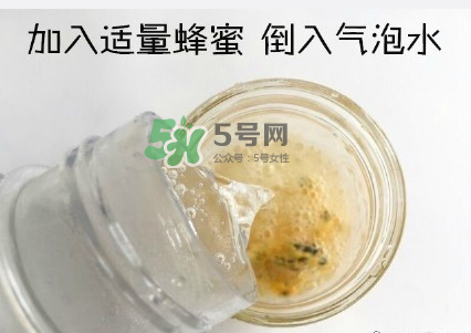 百香果養(yǎng)樂(lè)多好喝嗎？百香果養(yǎng)樂(lè)多怎么做？