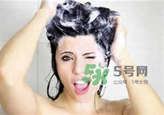 晚上洗頭好?還是早上洗頭好? 晚上洗頭好?還是早上洗頭好?