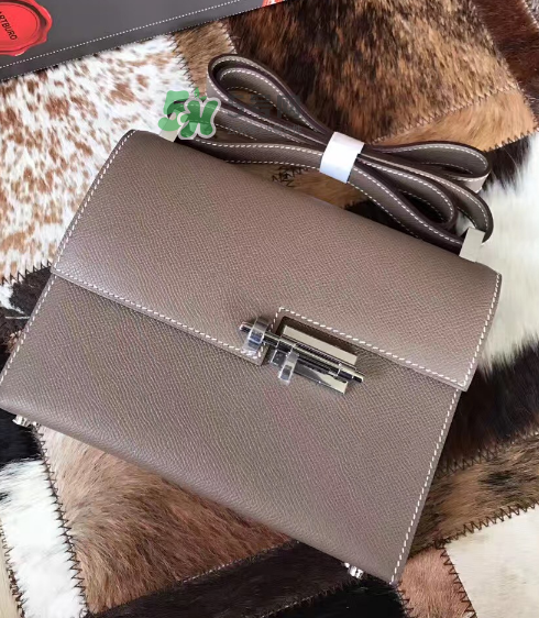 hermes verrou真假怎么看？愛馬仕插銷包真假鑒定