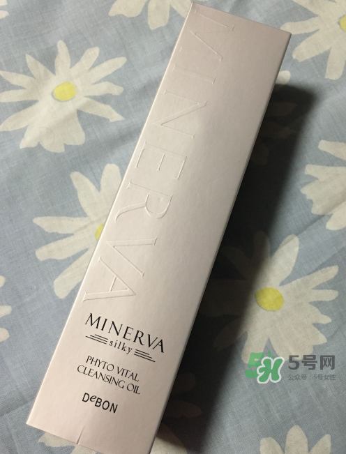 蝶妝卸妝油怎么樣？蝶妝卸妝油好用嗎？