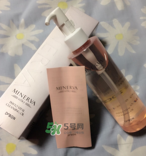 蝶妝卸妝油怎么樣？蝶妝卸妝油好用嗎？