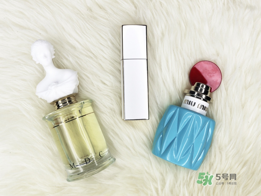 18-26歲女生怎么選擇香水_適合用什么香水 18-26歲女生怎么選擇香水_適合用什么香水
