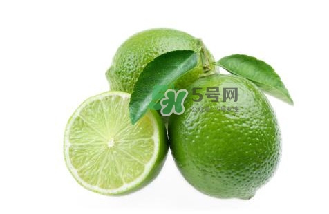 長(zhǎng)期喝青檸檬泡水有害嗎？青檸檬的營(yíng)養(yǎng)價(jià)值