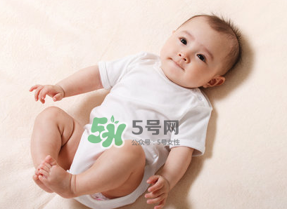 寶寶容易上火是奶粉的問題嗎？寶寶容易上火是不是因為奶粉上火？