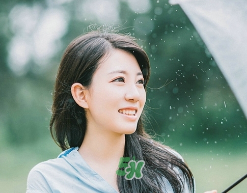 夏天為什么容易長痘_夏天容易長痘怎么辦 夏天為什么容易長痘_夏天容易長痘怎么辦