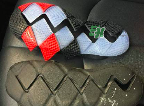 nike kyrie 4實(shí)物諜照什么樣？耐克歐文4代諜照曝光