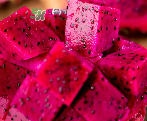 紅心火龍果寶寶能吃嗎？一歲以下寶寶能吃紅心火龍果嗎？