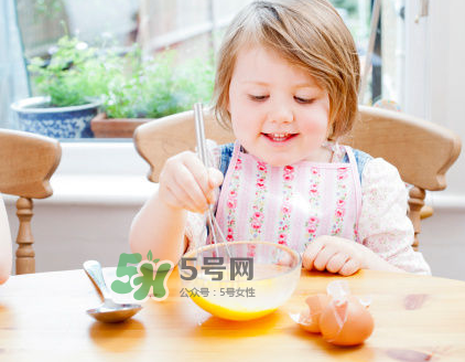 寶寶沒長牙能吃蝦皮嗎？寶寶沒長牙吃蝦皮好嗎？