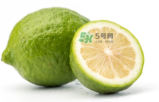 青檸檬可以直接吃嗎？青檸檬可以用開水泡嗎