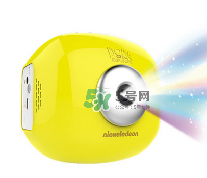 朵拉投影儀傷眼睛嗎？朵拉投影儀對(duì)眼睛有害嗎？