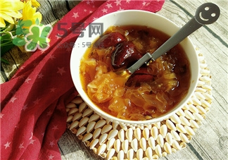 銀耳湯為什么熬不粘稠?銀耳湯為什么煮不爛 銀耳湯為什么熬不粘稠?銀耳湯為什么煮不爛