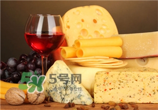 芝士是發(fā)物嗎?芝士發(fā)苦是怎么回事? 芝士是發(fā)物嗎?芝士發(fā)苦是怎么回事?