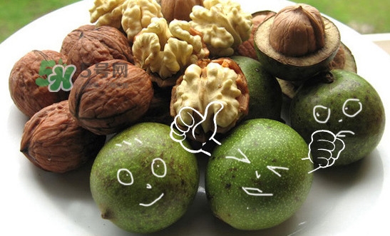 青皮核桃是怎么變成干核桃的？吃核桃為什么有酒味