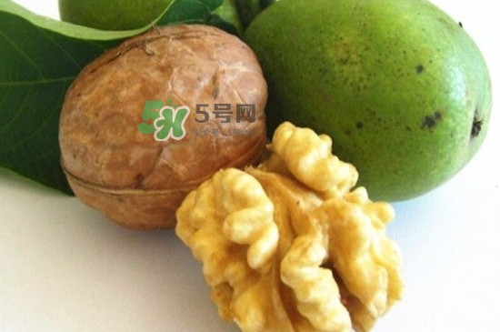 青皮核桃營養(yǎng)價值高嗎？青皮核桃怎么挑選