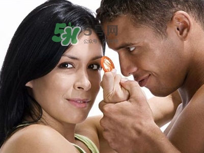 安全套放車?yán)镞€能用嗎？套套藏哪里比較安全？