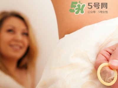 安全套放車?yán)镞€能用嗎？套套藏哪里比較安全？