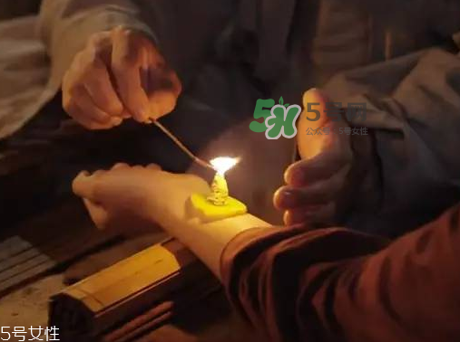 ?三伏天為什么要艾灸？?三伏天為什么要做灸？