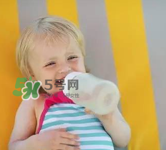 寶寶脫水怎么補(bǔ)水？寶寶脫水怎么辦？