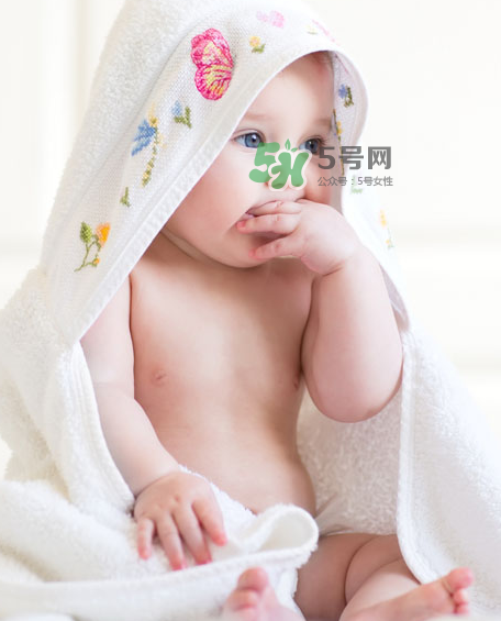 寶寶夏季腹瀉怎么辦？寶寶夏季腹瀉的注意事項