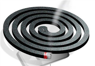 點(diǎn)20盤蚊香開空調(diào)睡中毒 開空調(diào)能點(diǎn)蚊香嗎？