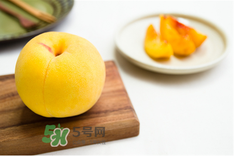 黃桃什么味道？黃桃是酸的還是甜的？