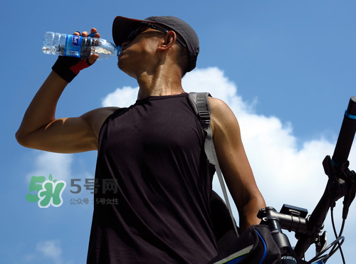 2017年七月份熱嗎？七月份為什么這么熱？