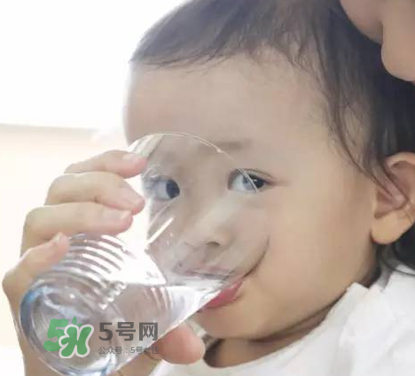 寶寶喝什么水好？寶寶喝哪種水好？