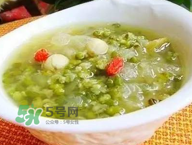 寶寶能喝綠豆水嗎？寶寶能喝綠豆湯嗎？