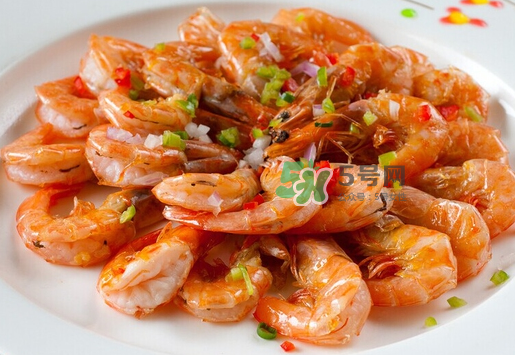 金蟬和蝦能一起吃嗎？孕婦吃完蝦能吃金蟬嗎？