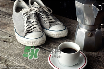 運(yùn)動鞋的白邊怎么刷白?運(yùn)動鞋白邊的護(hù)理 運(yùn)動鞋的白邊怎么刷白?運(yùn)動鞋白邊的護(hù)理