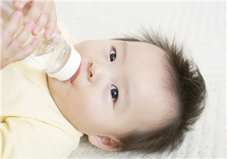 寶寶喝什么水好？寶寶喝哪種水好？