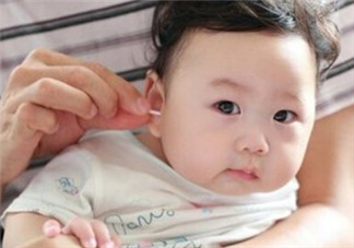 兒童耳屎成硬塊怎么辦？?jī)和撼捎矇K有危害嗎？