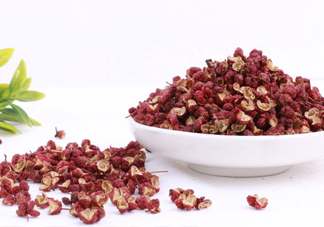 花椒不適合哪些人泡腳？女人用花椒水泡腳好嗎