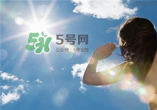 熱感冒和中暑的區(qū)別是什么？熱感冒和中暑的區(qū)別