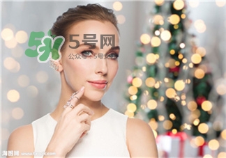 眼袋手術(shù)有沒有風(fēng)險?眼袋手術(shù)的風(fēng)險是什么? 眼袋手術(shù)有沒有風(fēng)險?眼袋手術(shù)的風(fēng)險是什么?