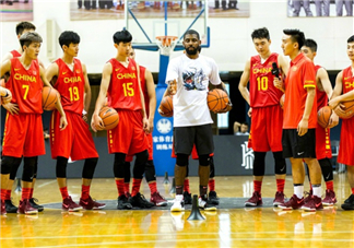 耐克2017歐文亞洲行北京站上腳穿的球鞋是什么型號(hào)？