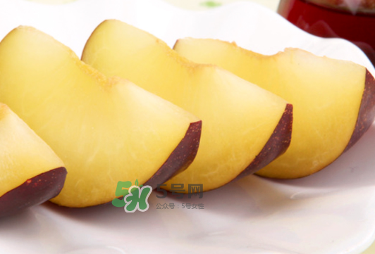 黑布林可以和桃子能一起吃嗎？黑布林不能和什么一起吃？