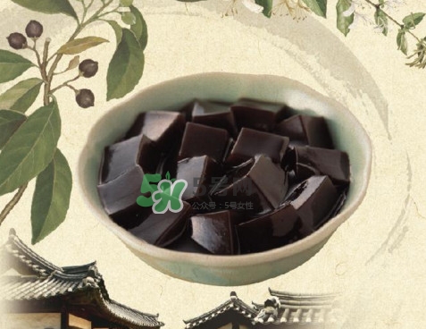 龜苓膏里有龜嗎？龜苓膏什么時(shí)候吃最好