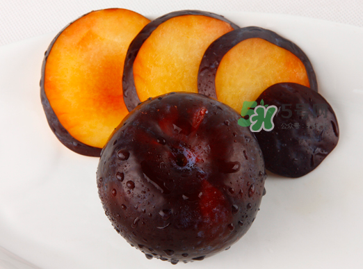 黑布林和酸奶能一起吃嗎？吃完黑布林能喝牛奶嗎？