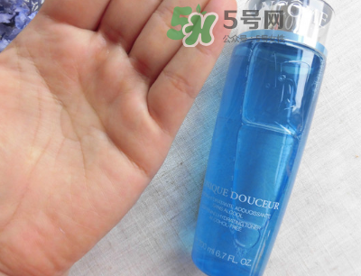 蘭蔻清瀅嫩膚水怎么樣？蘭蔻清瀅嫩膚水好用嗎？