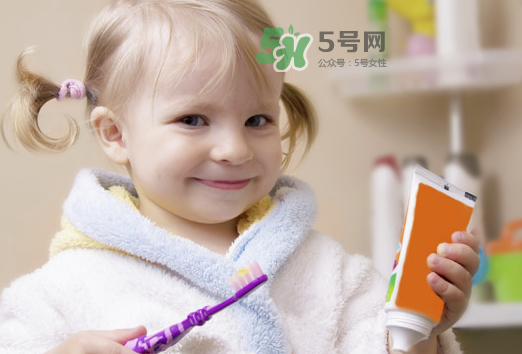 夏天寶寶咳嗽有痰吃什么好的快？寶寶夏天咳嗽有痰怎么辦？