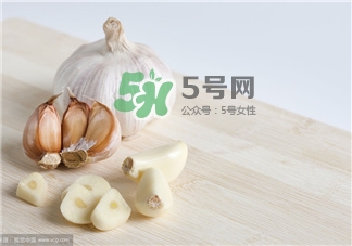 大蒜可以祛斑嗎?大蒜適合什么斑? 大蒜可以祛斑嗎?大蒜適合什么斑?