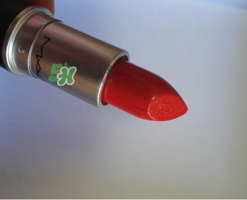 口紅上面有水珠怎么辦_口紅有水珠怎么回事_還能用嗎 口紅上面有水珠怎么辦_口紅有水珠怎么回事_還能用嗎