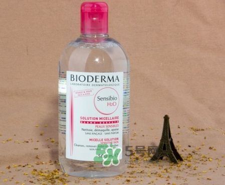 貝德瑪藍水和粉水的區(qū)別 貝德瑪卸妝水藍水和粉水的區(qū)別