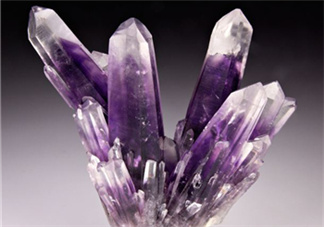 紫水晶的保養(yǎng) 如何鑒別真假紫水晶