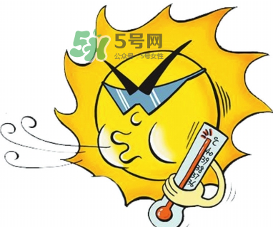 夏天防曬衣什么顏色好？夏天穿什么顏色的防曬衣好？